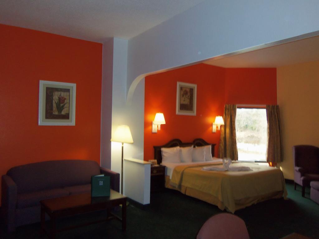 Quality Inn Greer Ngoại thất bức ảnh